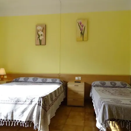 Lleida Guest house Segur de Calafell